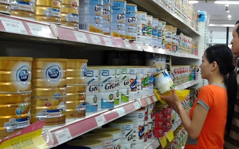 Cảnh giác với mèo Anh giá quá rẻ, có thể tiềm ẩn rủi ro sức khỏe và nguồn gốc.